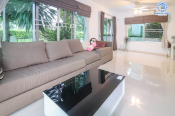 *****บ้านมือเดี่ยวมือสองย่านนนทบุรี ม.วิลล่าการ์เด้น3 บางกรวย-ไทรน้อย หลังมุม เนื้อที่ 66.7 ตร.ว. ฟังก์ชัน 3 ห้องนอน 3 ห้องน้ำ จอดรถได้ 2 คัน บรรยากาศเป็นส่วนตัว หน้าบ้านไม่ชนใคร บนทำเลศักยภาพ ใกล้เซ็นทรัลเวสต์เกต เชื่อมต่อหลายเส้นทาง ถ.รัตนาธิเบศร์, ถ.กาญจนาภิเษก และราชพฤกษ์ และรถไฟฟ้า "สถานีบางพลู"